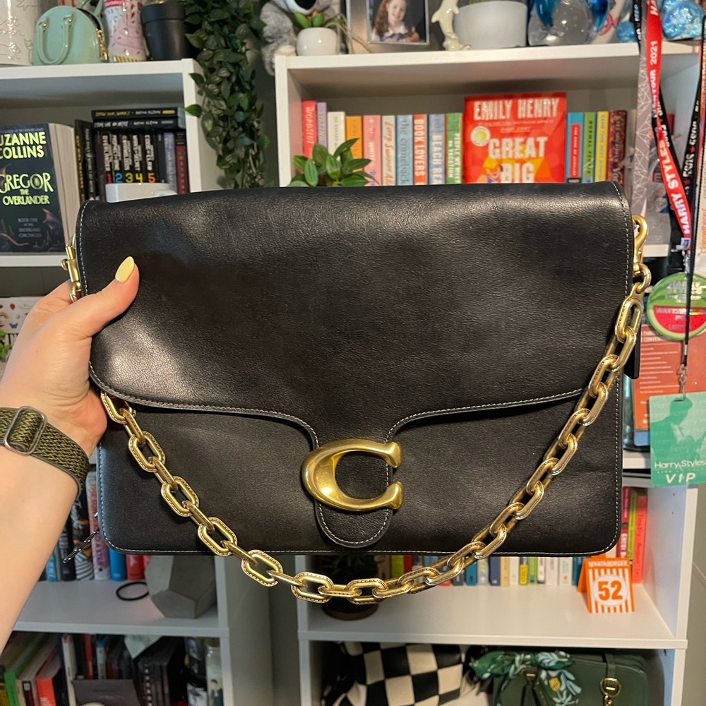 Coach Chain Tabby 35